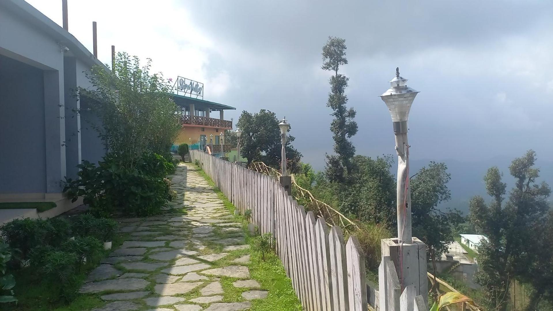 Shiva Valley Resort Kokhliyal Gaon 外观 照片