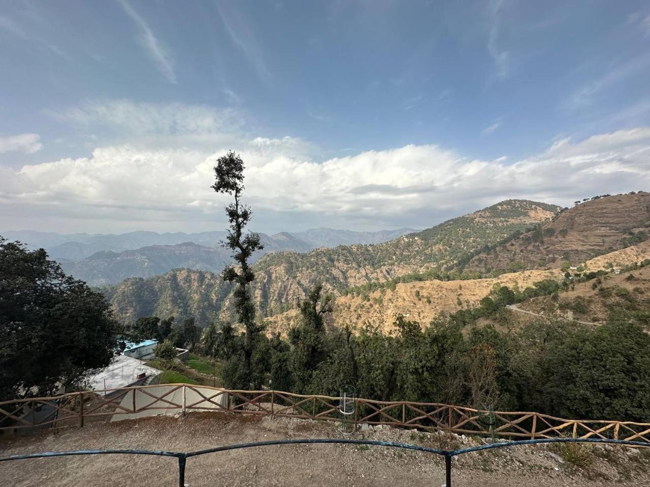 Shiva Valley Resort Kokhliyal Gaon 外观 照片
